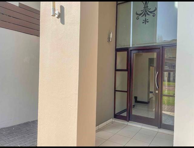 4 BEDROOM PROPERTY TO RENT IN MIDLANDS ESTATE